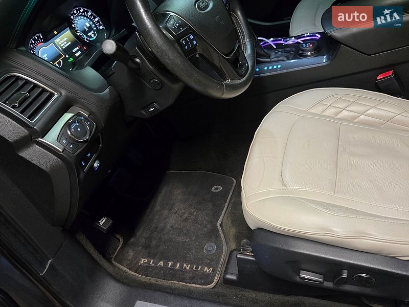 Позашляховик / Кросовер Ford Explorer 2015 в Одесі фото 45 Позашляховик / Кросовер Ford Explorer 2015 в Одесі