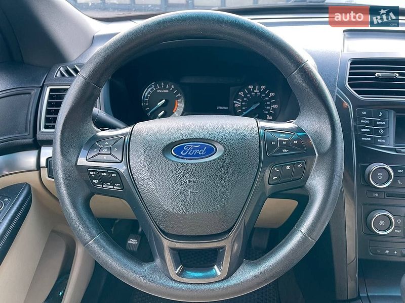 Позашляховик / Кросовер Ford Explorer 2015 в Києві