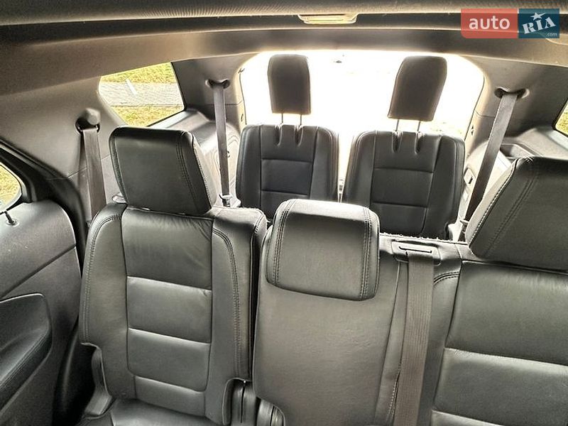 Внедорожник / Кроссовер Ford Explorer 2013 в Тернополе фото 13 Внедорожник / Кроссовер Ford Explorer 2013 в Тернополе