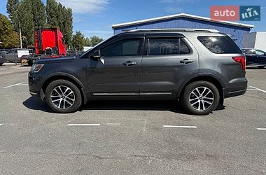Позашляховик / Кросовер Ford Explorer 2018 в Києві
