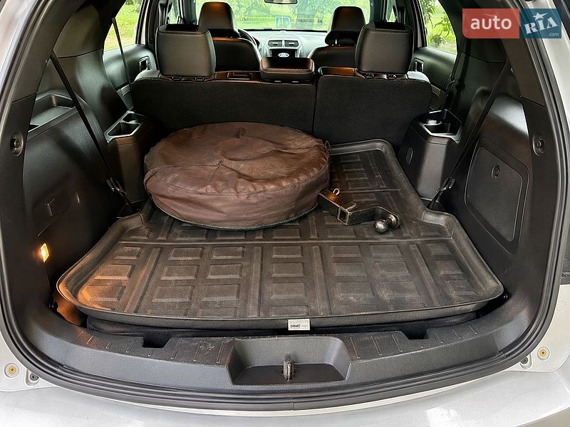 Позашляховик / Кросовер Ford Explorer 2017 в Володимирі фото 15 Позашляховик / Кросовер Ford Explorer 2017 в Володимирі