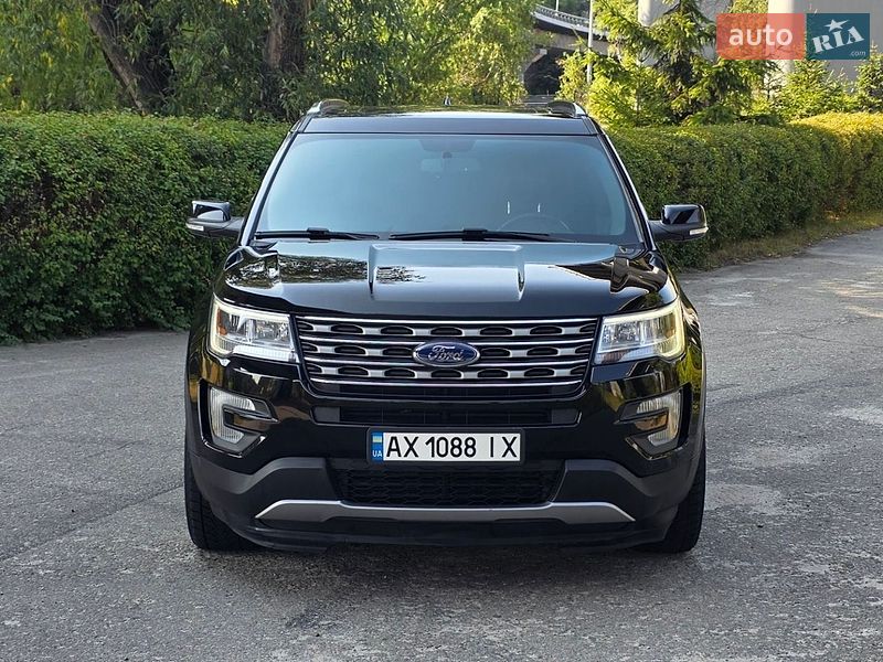 Позашляховик / Кросовер Ford Explorer 2017 в Києві