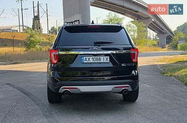 Позашляховик / Кросовер Ford Explorer 2017 в Києві