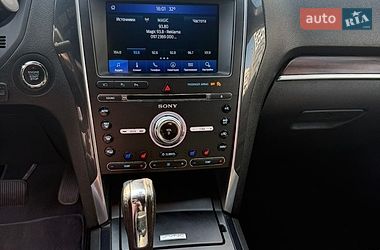 Позашляховик / Кросовер Ford Explorer 2017 в Києві