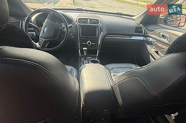 Позашляховик / Кросовер Ford Explorer 2017 в Києві