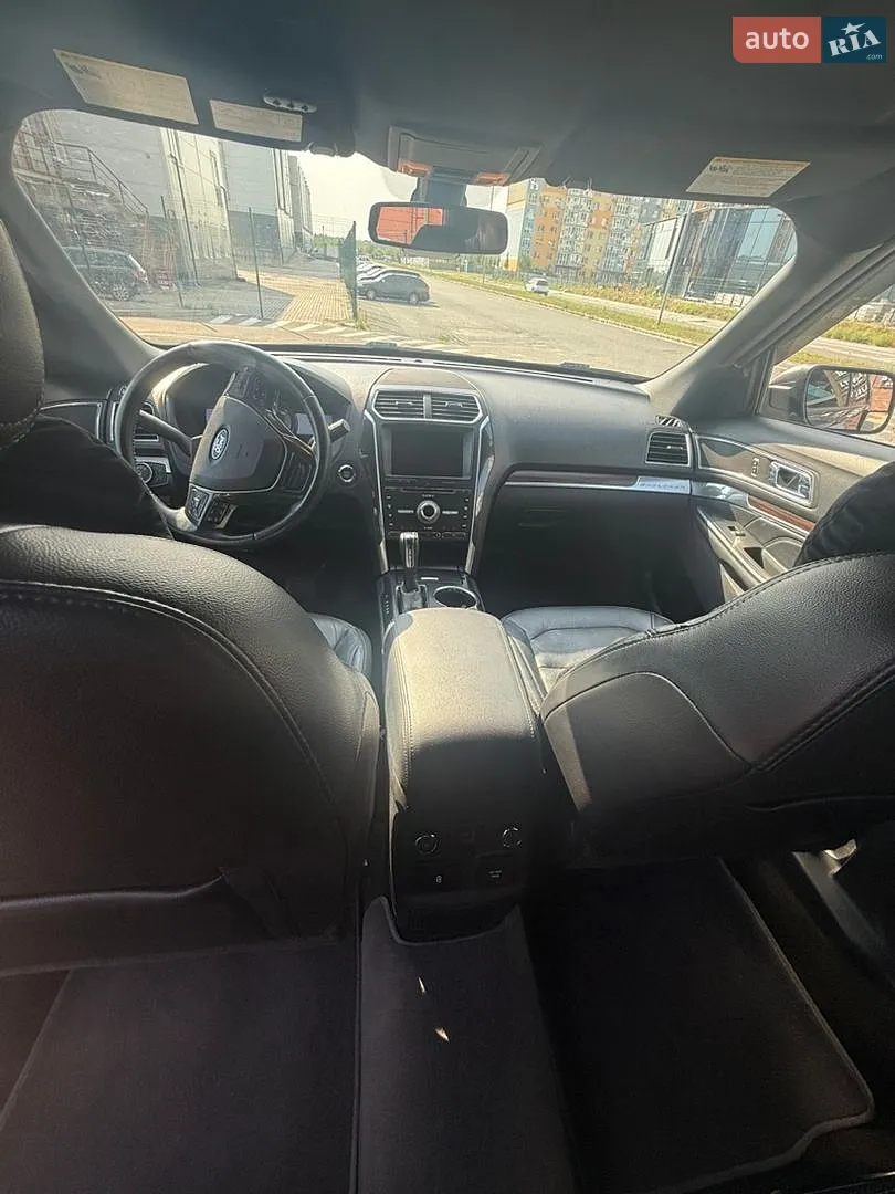 2017 Ford Explorer - мініатюра 16