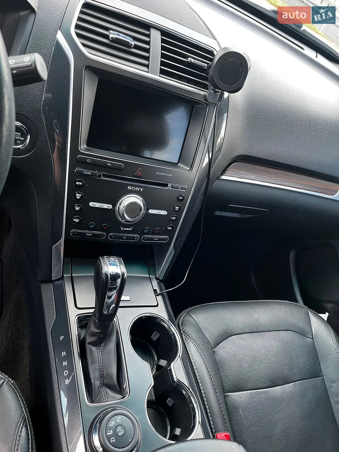 2017 Ford Explorer - мініатюра 17
