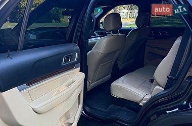 Внедорожник / Кроссовер Ford Explorer 2016 в Львове