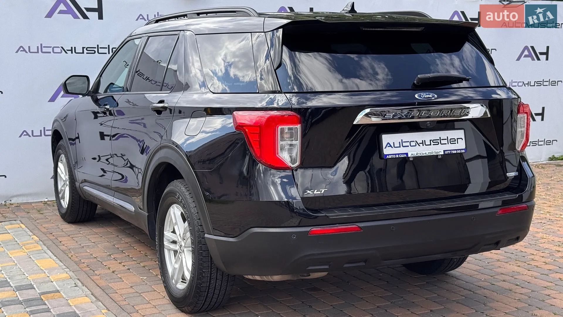 2020 Ford Explorer - мініатюра 27