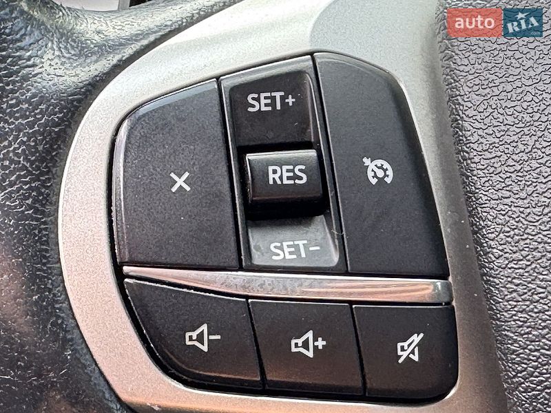 Внедорожник / Кроссовер Ford Explorer 2020 в Киеве