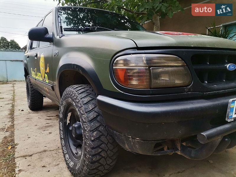 Внедорожник / Кроссовер Ford Explorer 1995 в Татарбунарах