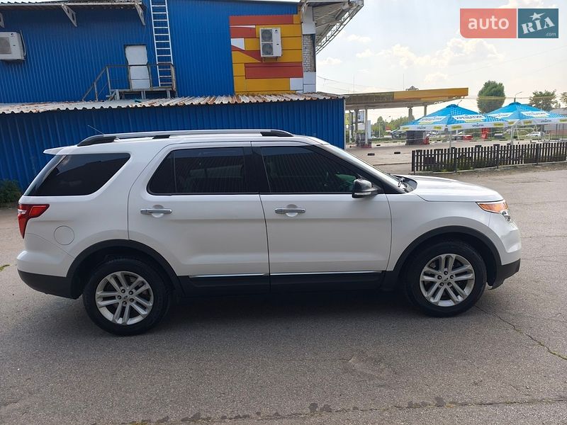 Позашляховик / Кросовер Ford Explorer 2014 в Харкові