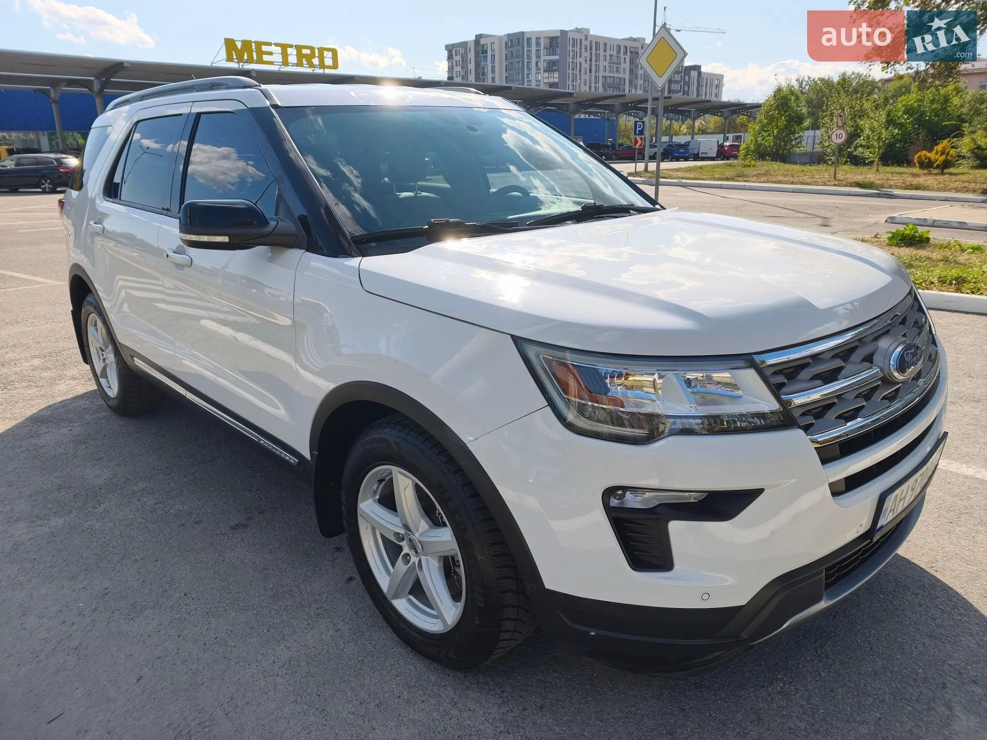 2017 Ford Explorer - фото 1