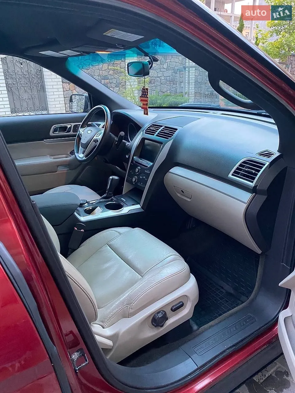 2014 Ford Explorer - мініатюра 12