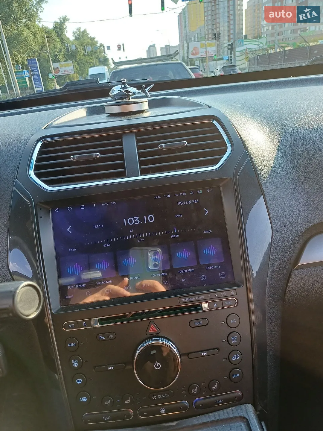 2017 Ford Explorer - мініатюра 6