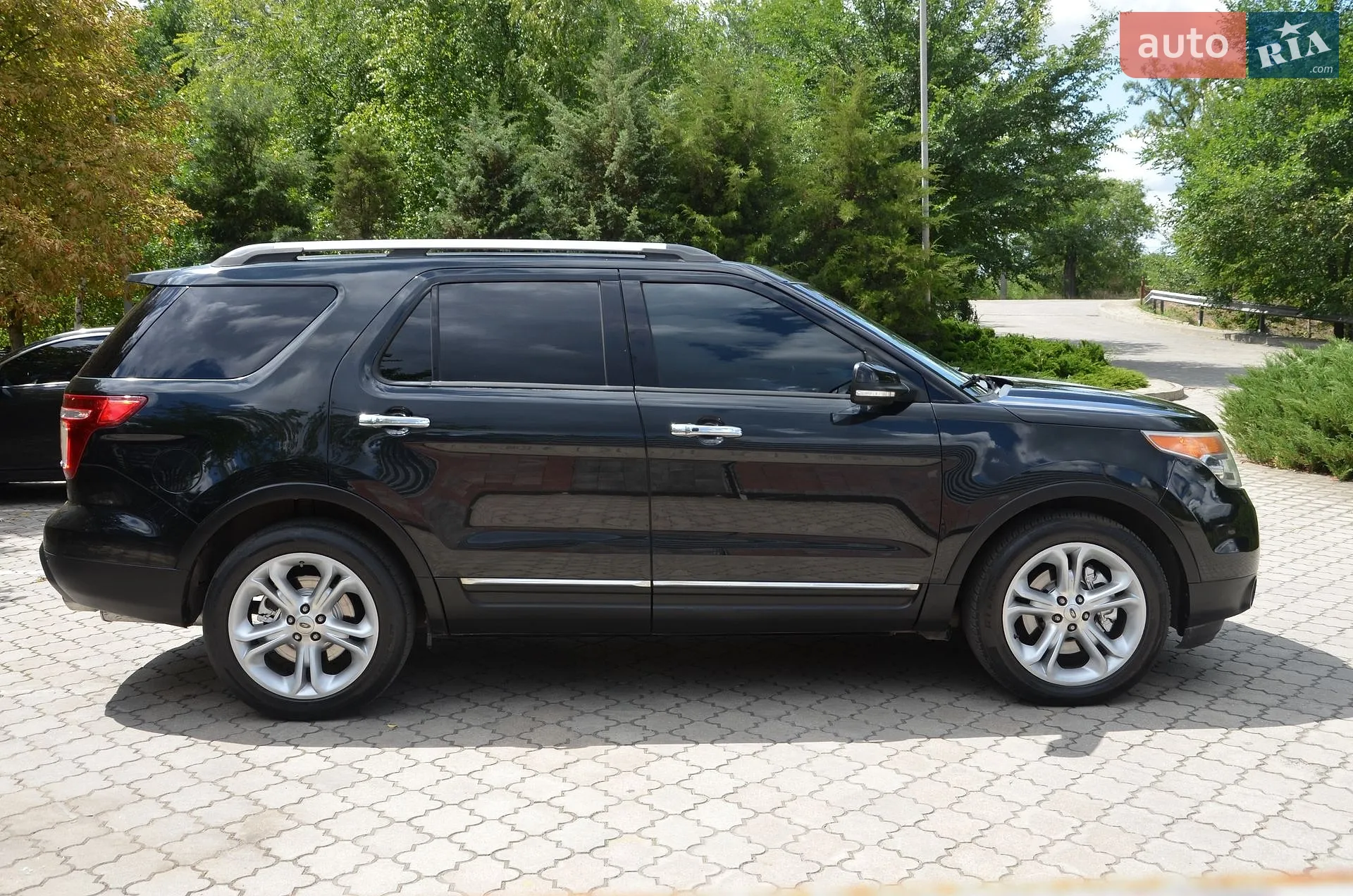 2013 Ford Explorer - мініатюра 23