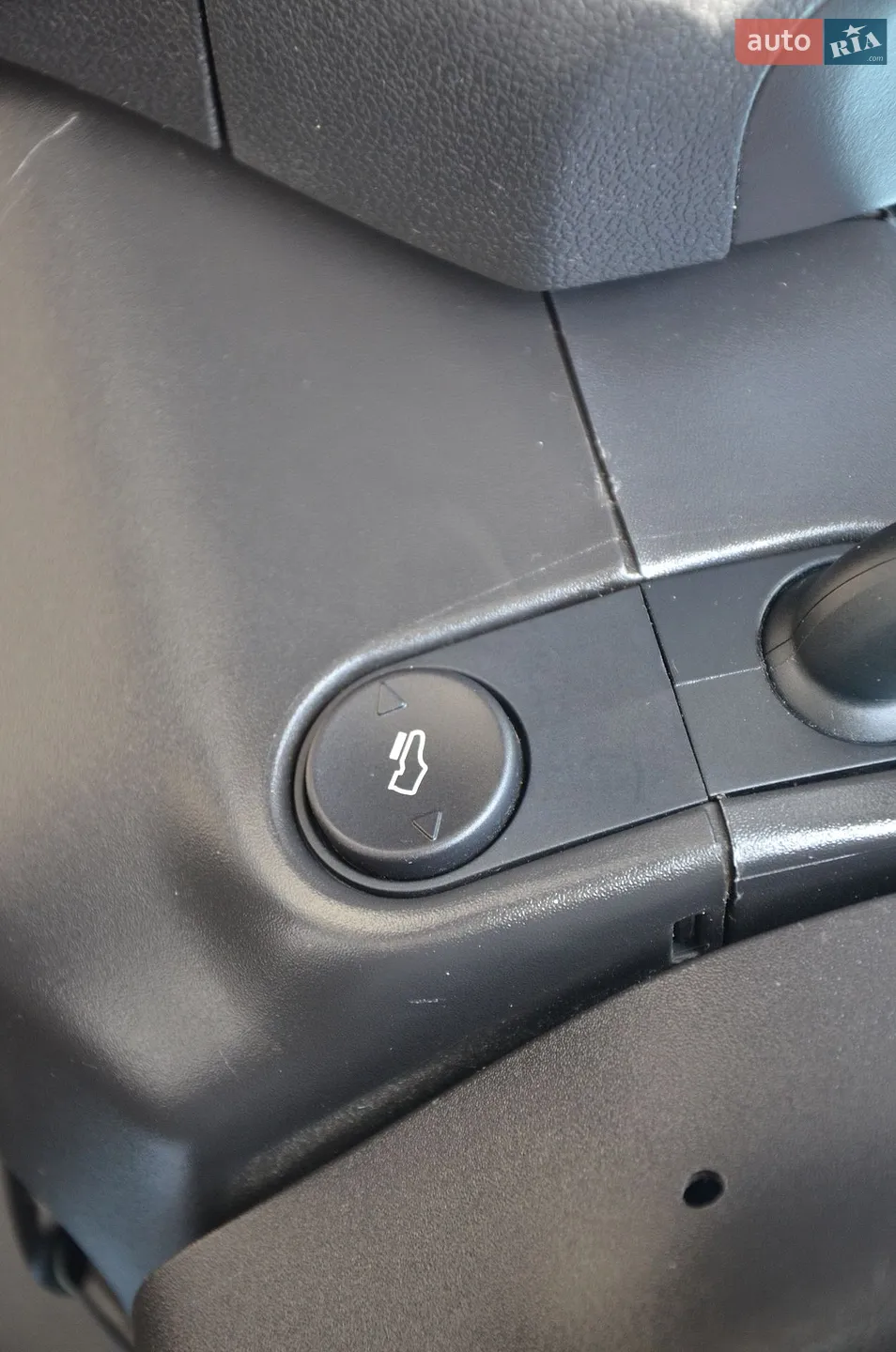 2013 Ford Explorer - мініатюра 40