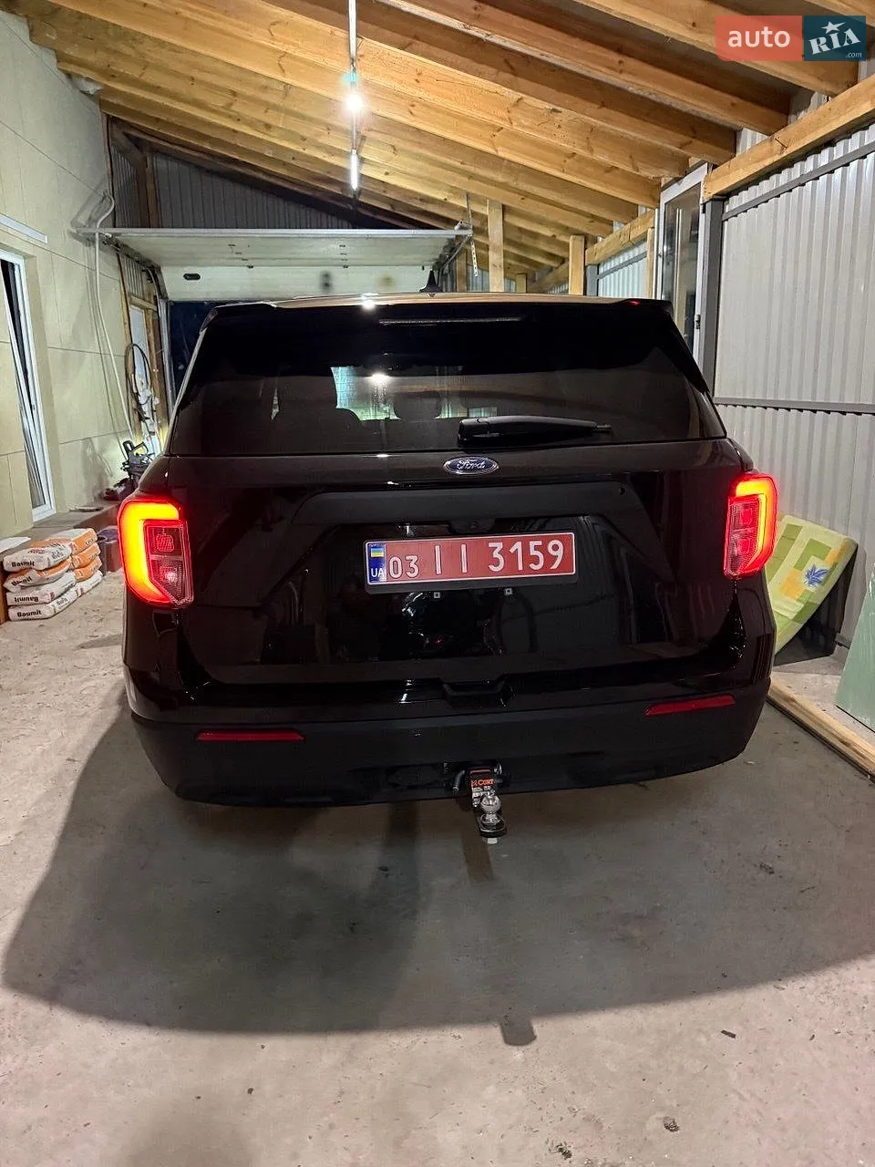 2023 Ford Explorer - мініатюра 3