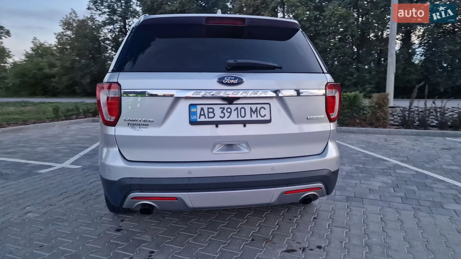 2016 Ford Explorer - мініатюра 15