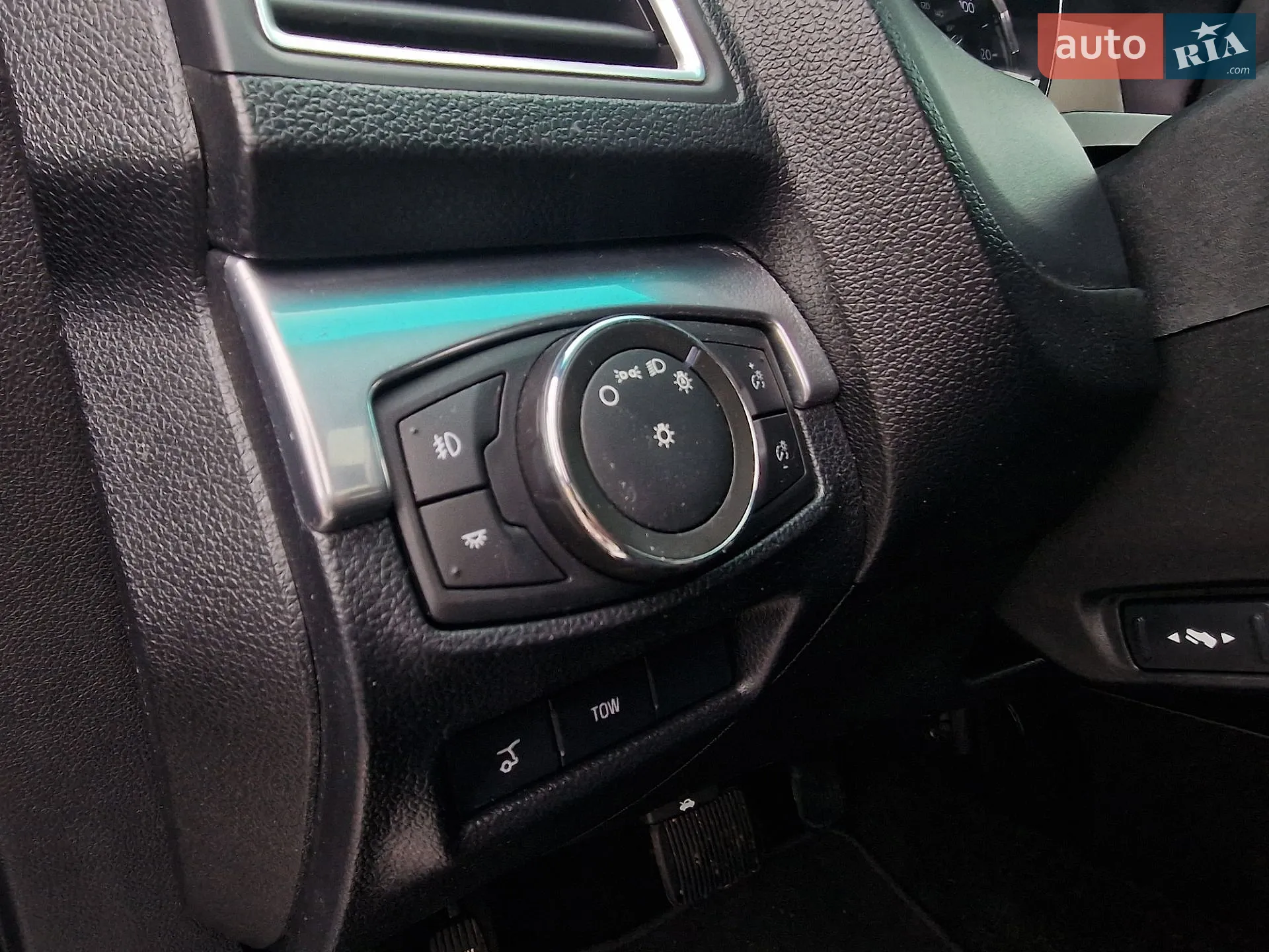 2016 Ford Explorer - мініатюра 33