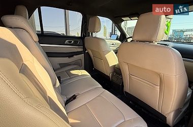Внедорожник / Кроссовер Ford Explorer 2017 в Львове