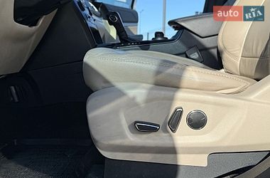 Внедорожник / Кроссовер Ford Explorer 2017 в Львове