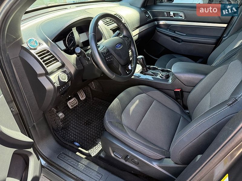 Внедорожник / Кроссовер Ford Explorer 2018 в Киеве