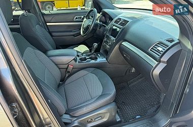 Внедорожник / Кроссовер Ford Explorer 2018 в Киеве