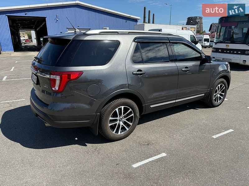 Внедорожник / Кроссовер Ford Explorer 2018 в Киеве