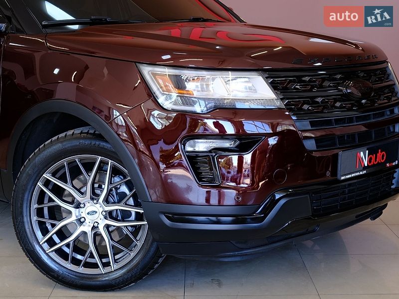 Позашляховик / Кросовер Ford Explorer 2018 в Одесі