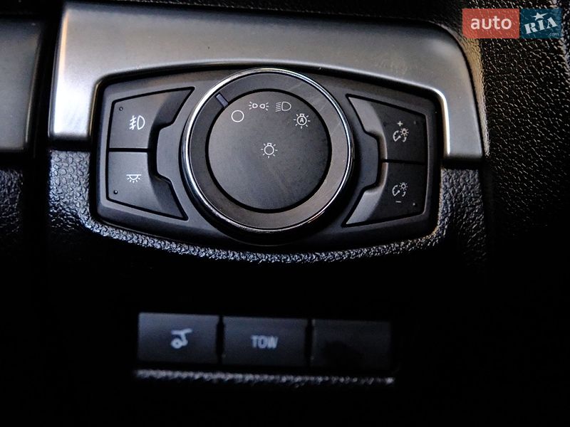 Позашляховик / Кросовер Ford Explorer 2018 в Одесі