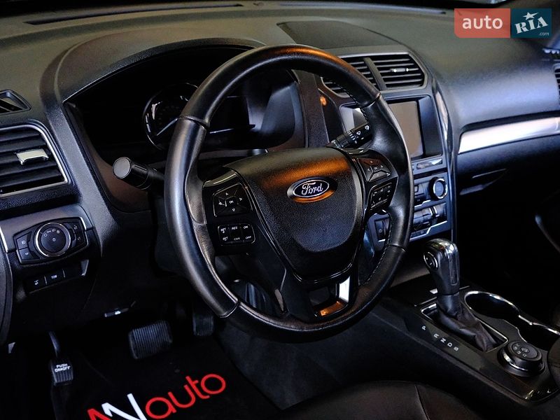 Позашляховик / Кросовер Ford Explorer 2018 в Одесі