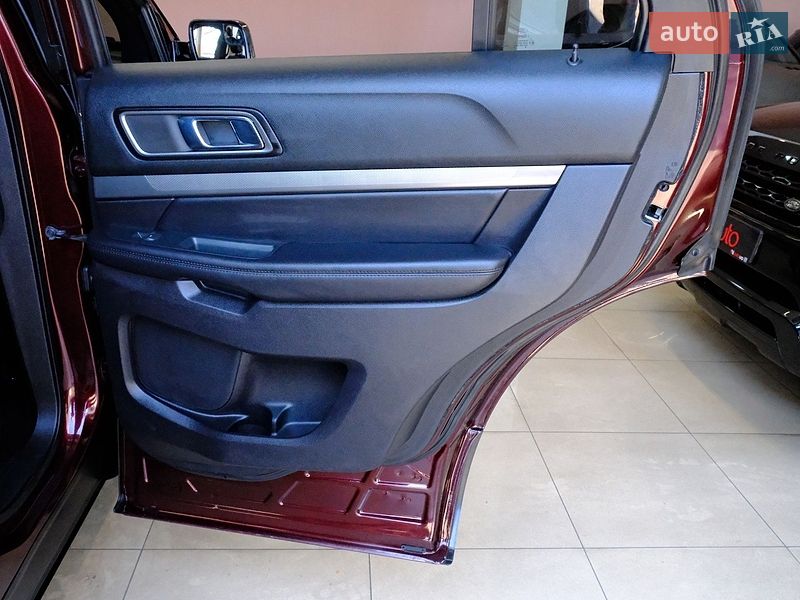 Позашляховик / Кросовер Ford Explorer 2018 в Одесі