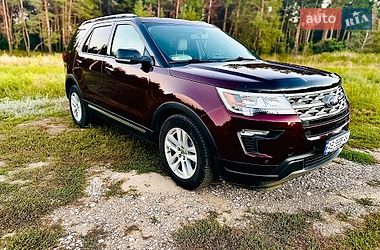 Внедорожник / Кроссовер Ford Explorer 2017 в Каменском фото 2 Внедорожник / Кроссовер Ford Explorer 2017 в Каменском