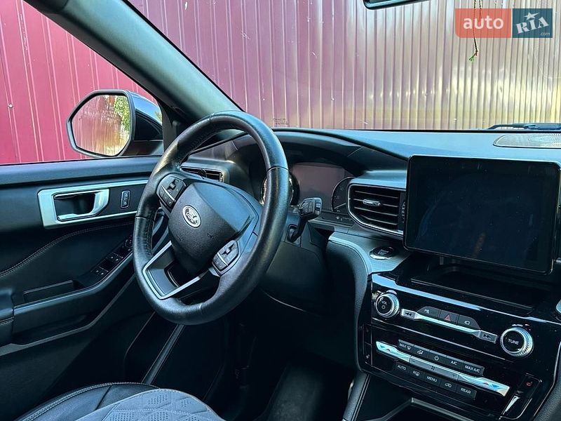 Позашляховик / Кросовер Ford Explorer 2019 в Трускавці