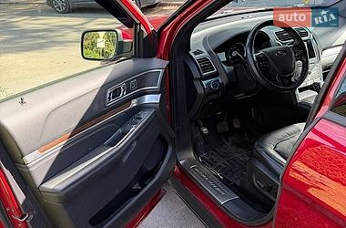 Внедорожник / Кроссовер Ford Explorer 2019 в Фастове