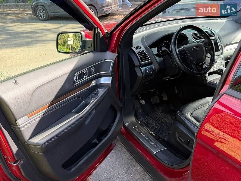 Внедорожник / Кроссовер Ford Explorer 2019 в Фастове