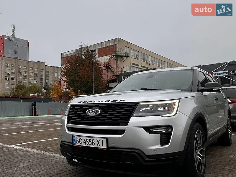 Ford Explorer