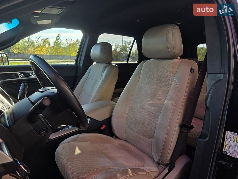 Позашляховик / Кросовер Ford Explorer 2011 в Києві