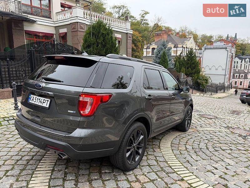 Внедорожник / Кроссовер Ford Explorer 2017 в Киеве