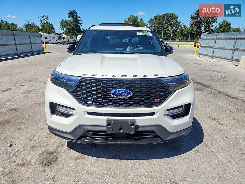 Позашляховик / Кросовер Ford Explorer 2019 в Ужгороді