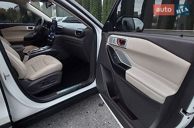 Позашляховик / Кросовер Ford Explorer 2020 в Дубні