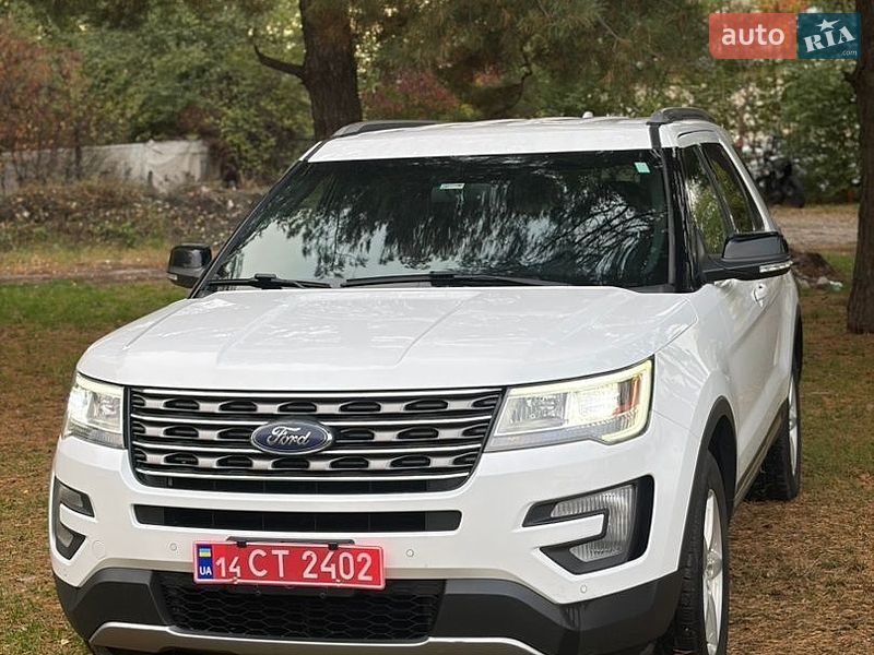Внедорожник / Кроссовер Ford Explorer 2017 в Черновцах