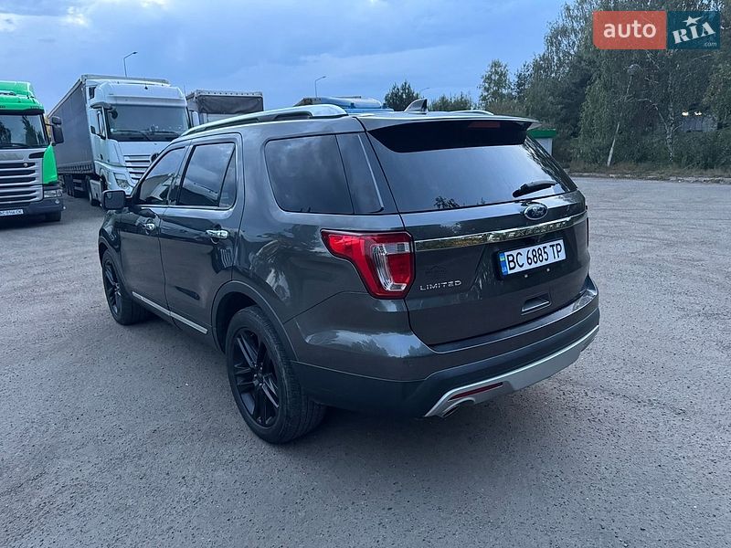 Позашляховик / Кросовер Ford Explorer 2017 в Львові