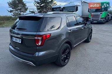 Позашляховик / Кросовер Ford Explorer 2017 в Львові