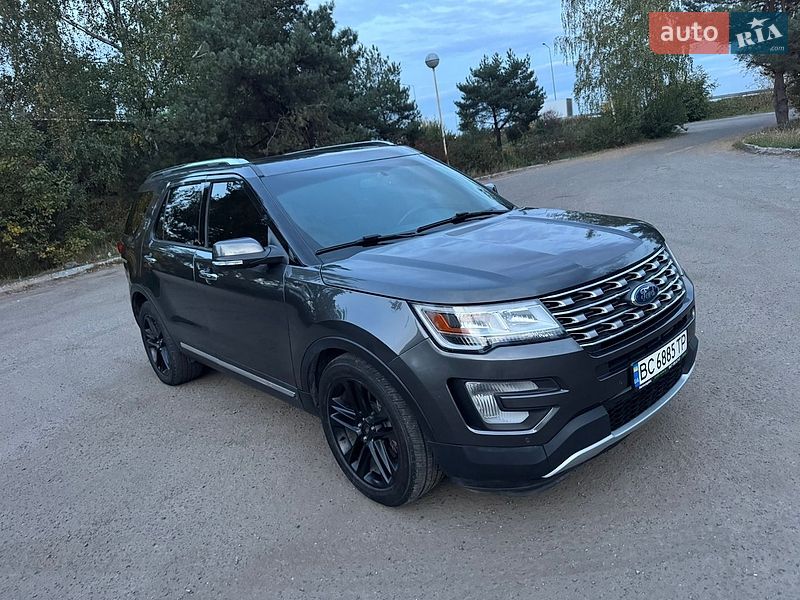 Позашляховик / Кросовер Ford Explorer 2017 в Львові