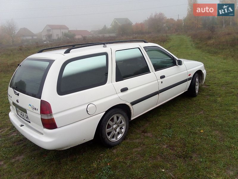 Внедорожник / Кроссовер Ford Explorer 1997 в Млинове