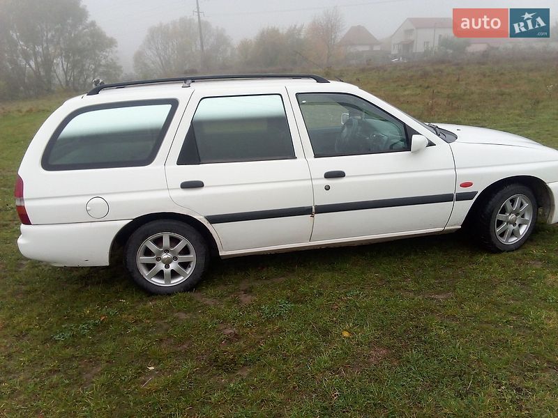 Внедорожник / Кроссовер Ford Explorer 1997 в Млинове
