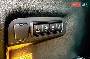 Позашляховик / Кросовер Ford Explorer 2017 в Стрию
