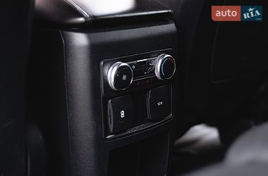 Внедорожник / Кроссовер Ford Explorer 2020 в Ровно